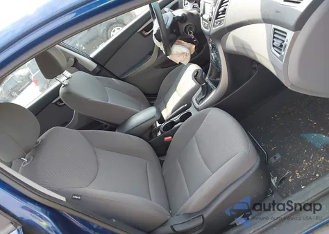 2015 Hyundai Elantra Se z USA, uszkodzony, nr VIN 5NPDH4AE9FH582462